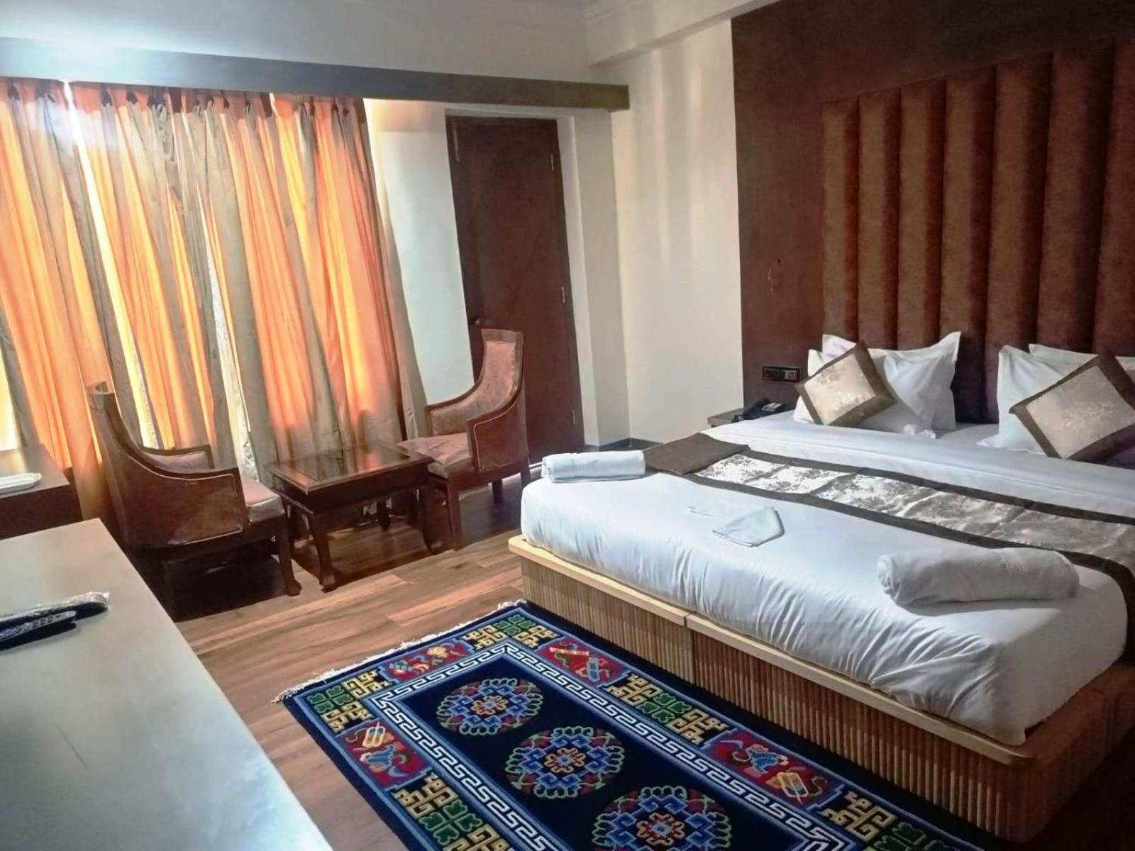 Hotel Ladakh Heaven Лех Екстериор снимка